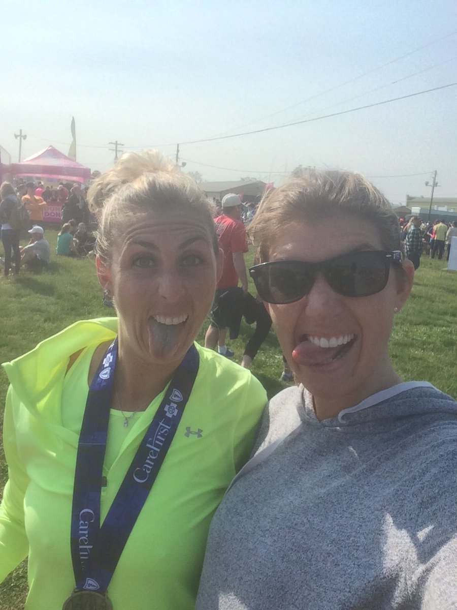 CCYbarra13's tweet photo. Mother's Day with my support system!!! #frederickrunfest #frederickhalf #MothersDay https://t.co/gDXMxb0H85