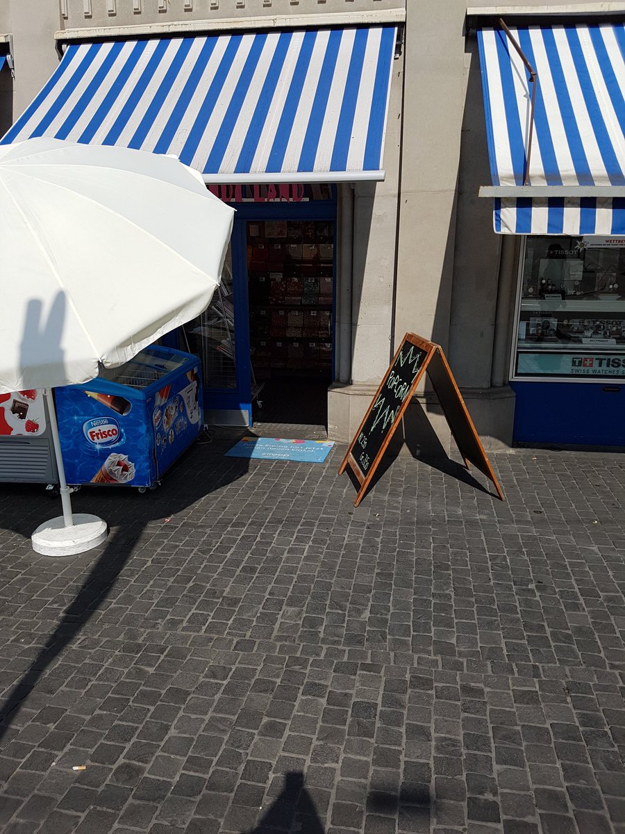silentendeavor's tweet photo. "Dürfen wir den auch behalten?" Aber natürlich! #whosyourlocal #siroop https://t.co/UA1wr6eX23