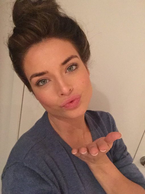 Good morning 💋 https://t.co/Cy5bHJ3hw2<a href="/tag/cod"class="tags"><span>#cod</span></a><a href="/tag/bo3"class="tags"><span>#bo3</span></a>