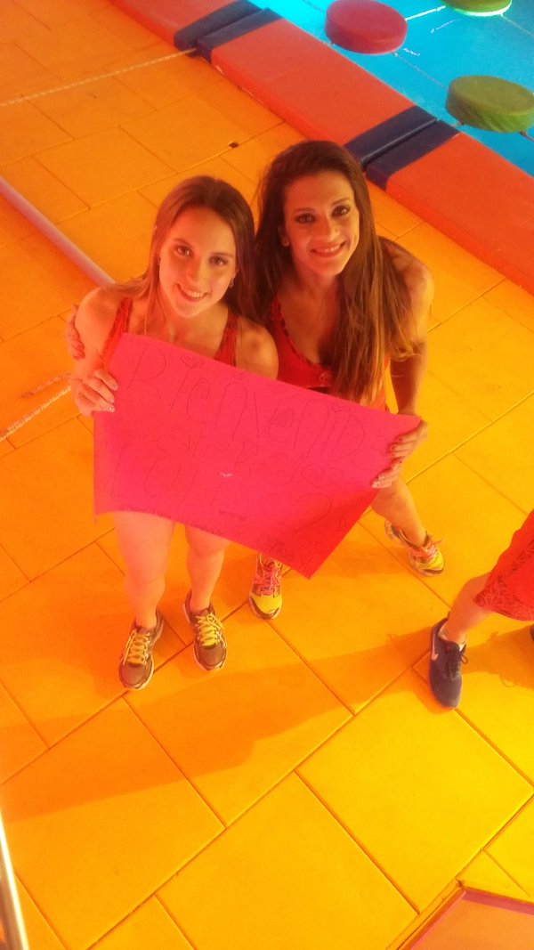 CombateArg7G's tweet photo. Las diosas del rojo, @Paulitadobom y @LuIiFrancosC9 https://t.co/r9SoXv53Qk