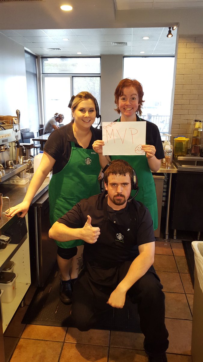 Starbucks Parma tweet media