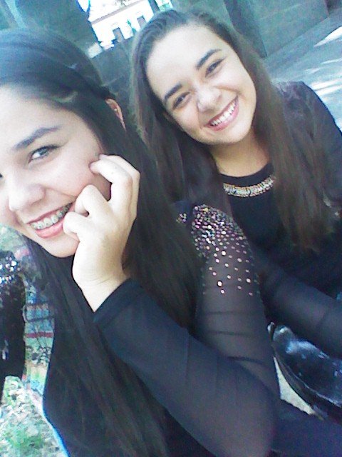 mariandelgado02's tweet photo. Después del concierto🙌🙌#DomingoDeGanarSeguidores 🎆🎆🎆🎉🎉🎉🎊🎊#SiguemeYTeSigo 🎀🎀🎀🎇🎇🎇🎇🎇🎈🎈🎈🎈 https://t.co/1YagvGK06r