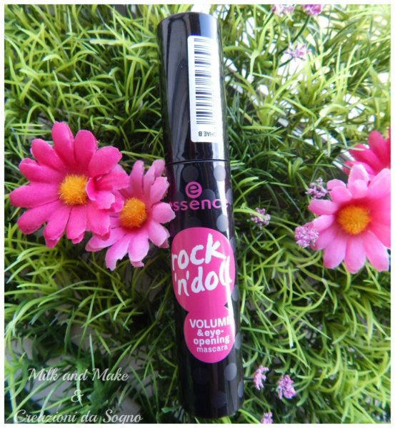 essence rock n doll mascara