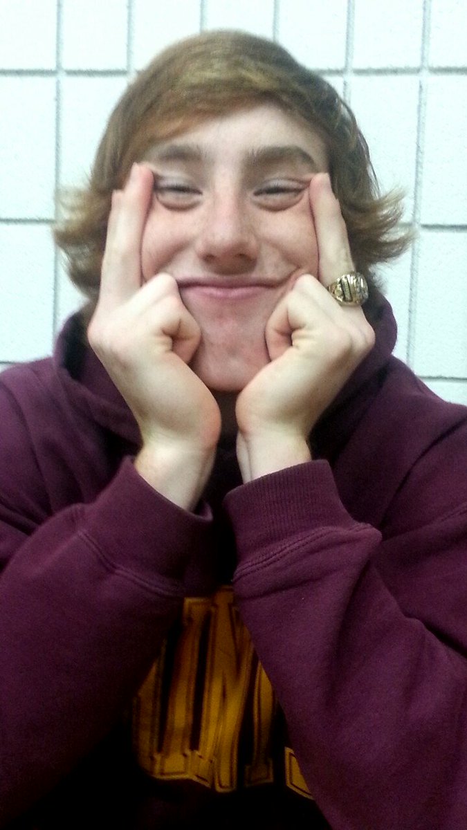 rentzer7's tweet photo. Happy Birthday @Cam_Heff6 #Birgin hope you made it through the night #milks https://t.co/ur9Y6yNIO8