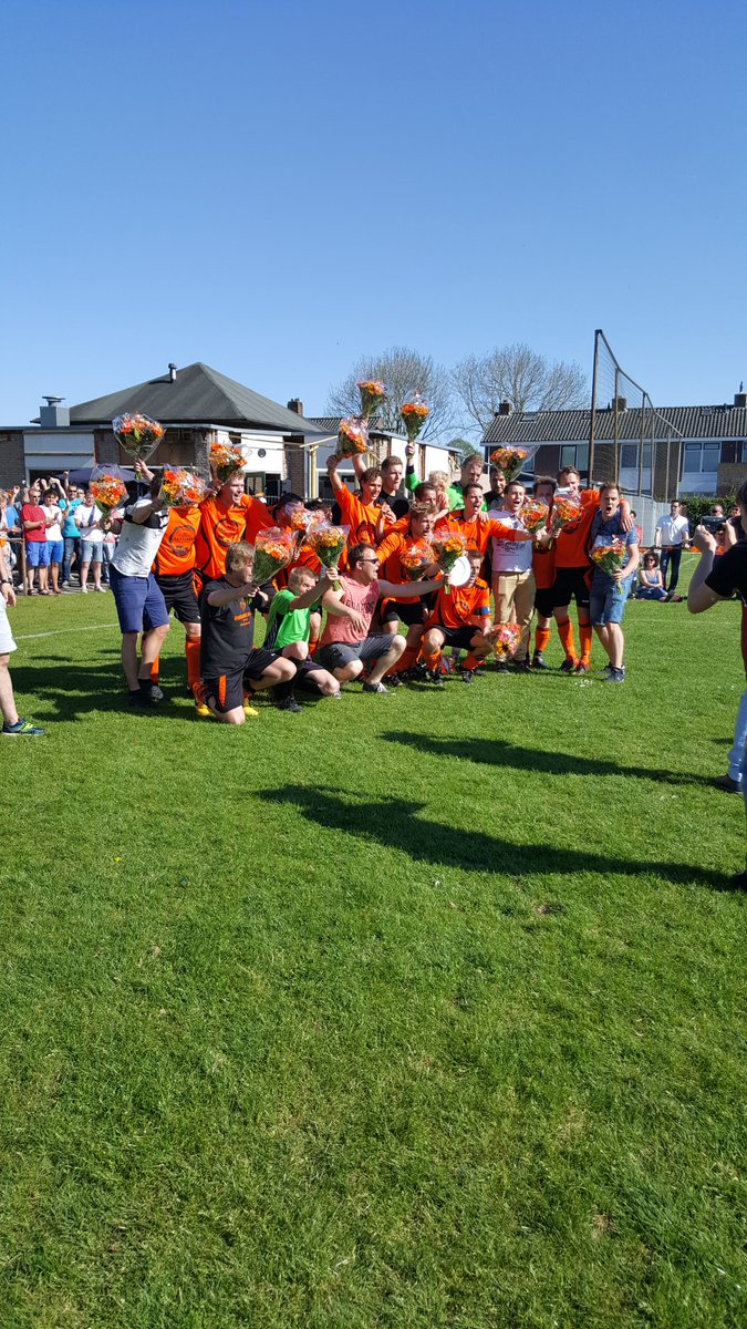 VVOranjeZwart's tweet image. 