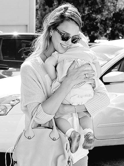 jasonrlts's tweet photo. Feliz dia das mães, vida 💖 https://t.co/aVlspiE0nb