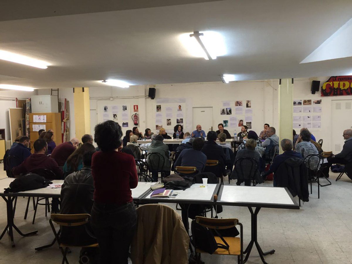 podemosmad's tweet photo. Reunión del Consejo Ciudadano Ampliado, que incorpora miembros de cada círculo para generar un proyecto ilusionante. https://t.co/FY9zmFNnt5