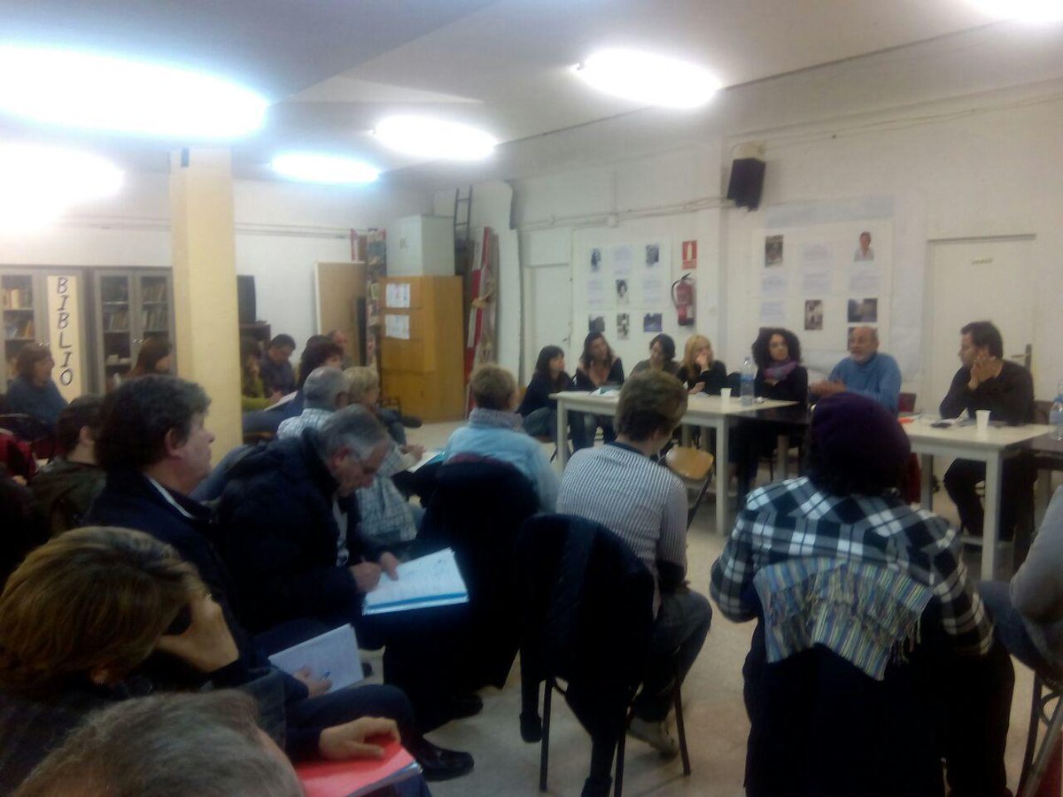 podemosmad's tweet photo. Reunión del Consejo Ciudadano Ampliado, que incorpora miembros de cada círculo para generar un proyecto ilusionante. https://t.co/FY9zmFNnt5