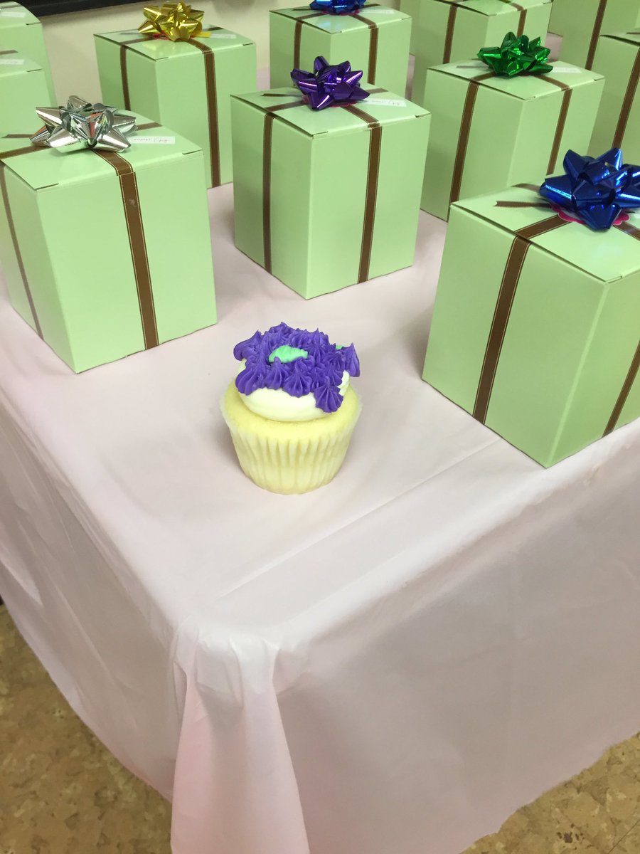 ELISA EDWARDS tweet media