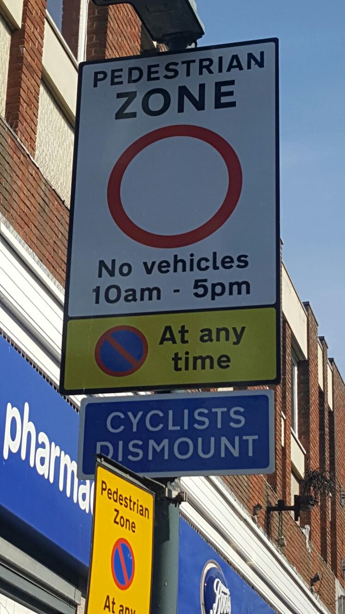 KentSpecials's tweet image. #SCThanet around 20 vehicles stopped.. They said that they didn&apos;t see the signs... 4&apos;x2&apos; big... and both sides rd 😮
