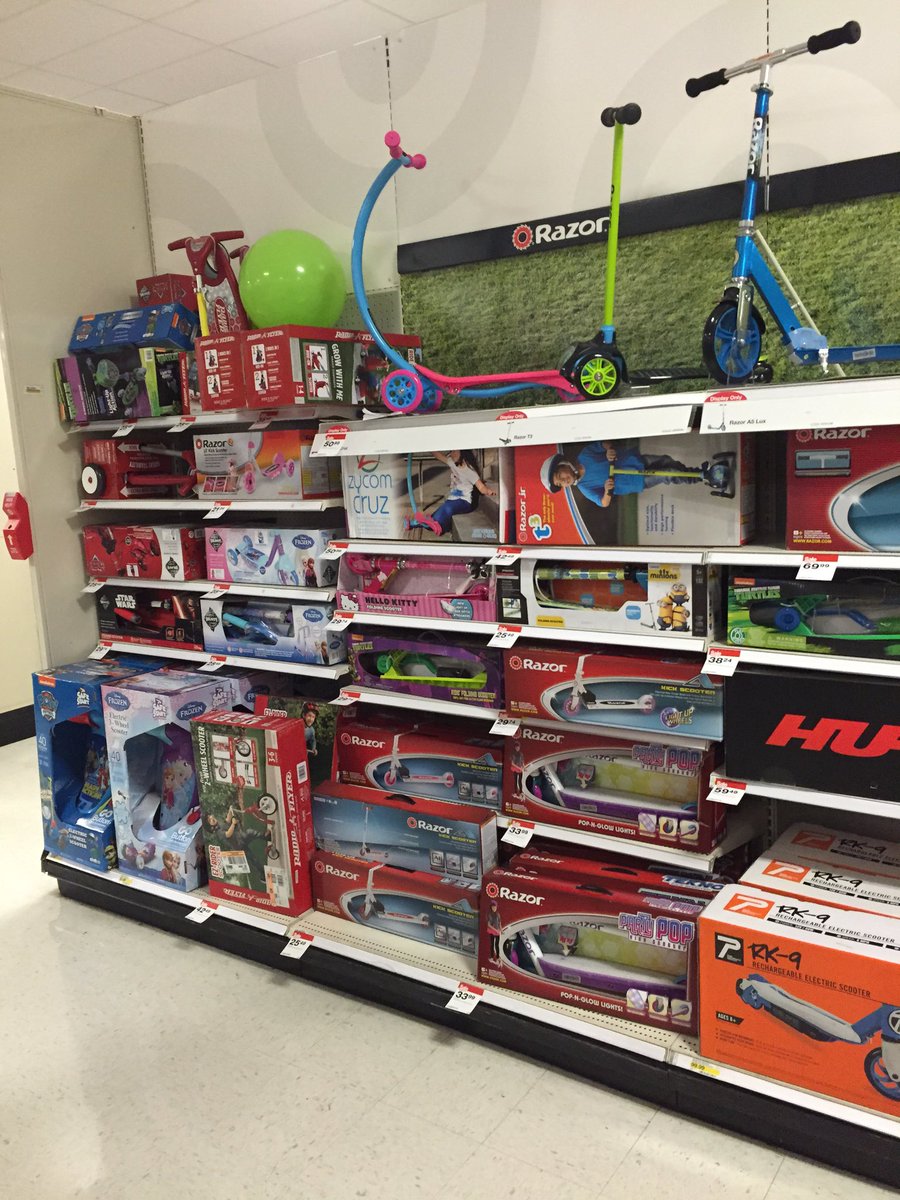 Heavenshme's tweet photo. Sunshine Outside! ☀️ Perfect day to stock up on shorts & scooters for the kids! #ItsOnSale #T2131 @ParkerDunbarTGT https://t.co/am7OTzBIJm