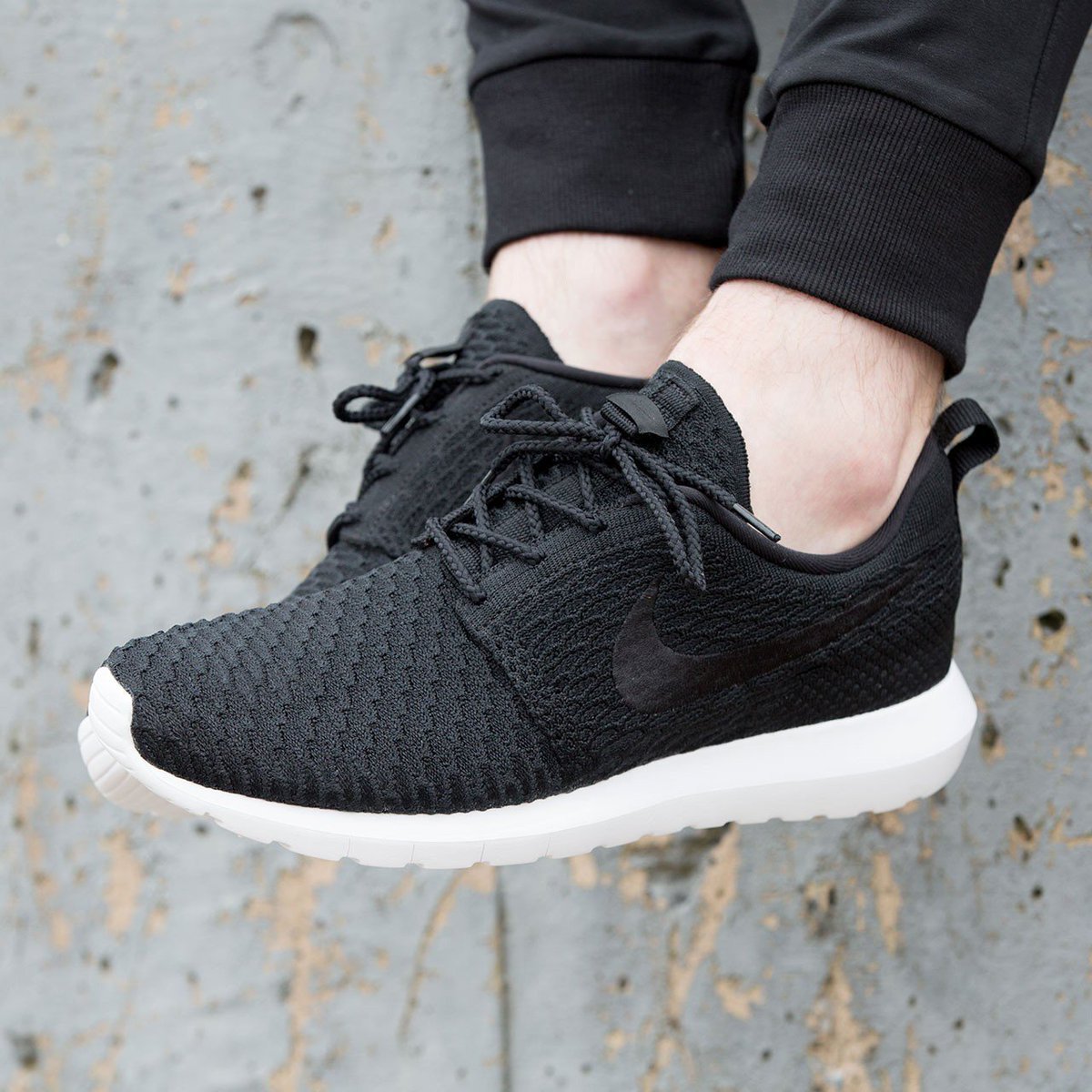 nike roshe footasylum