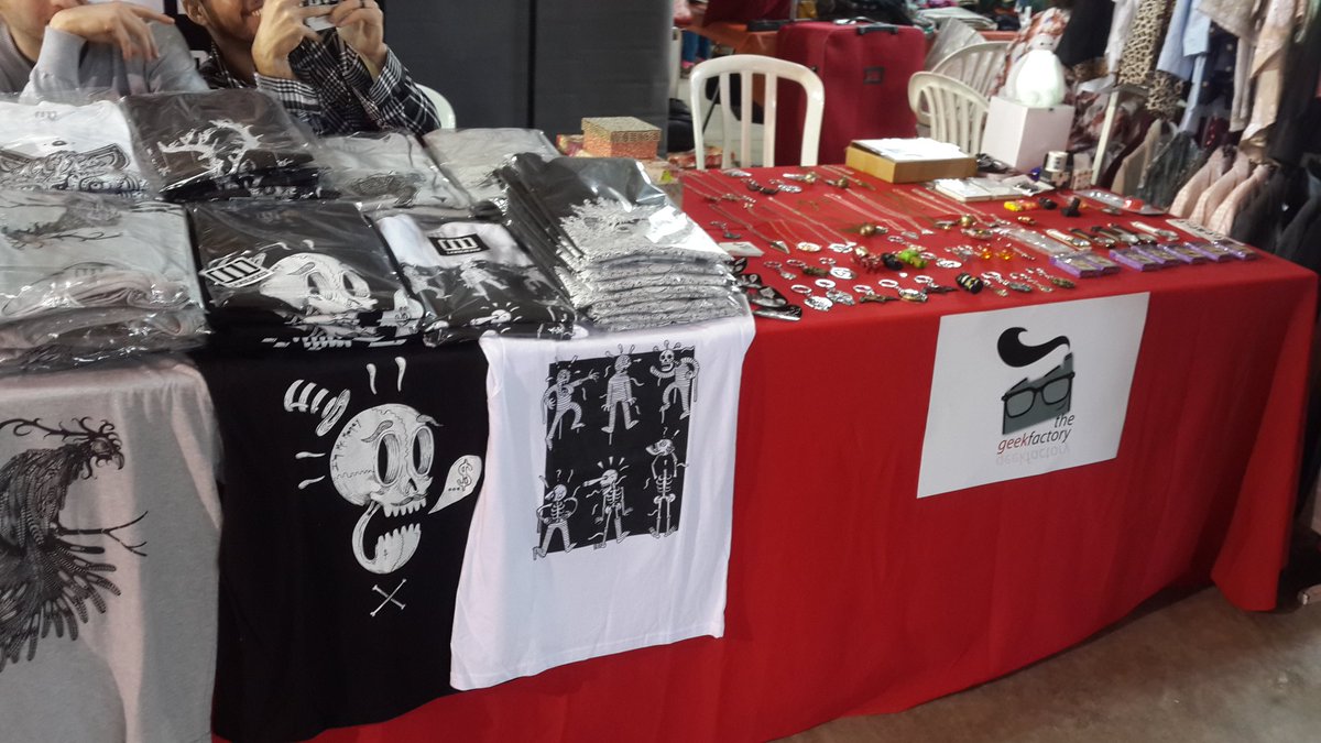 BigEyesCoinPR's tweet photo. Ya estamos en el @bazarcreativopy con los chicos de @LandLockedPy 😉🎁🎉💫
Les esperamos hasta las 21 horas ⏰ https://t.co/qha83eq0M3