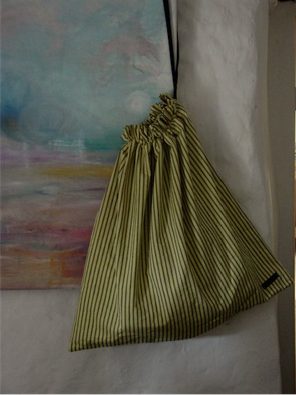 Wild_Crocus's tweet photo. Artisan #naturaldyed, laundry bags, zesty yellow ticking, #interior #furnishings from #cornwall: wildcrocus@mail.com https://t.co/tSzsdpm8qR