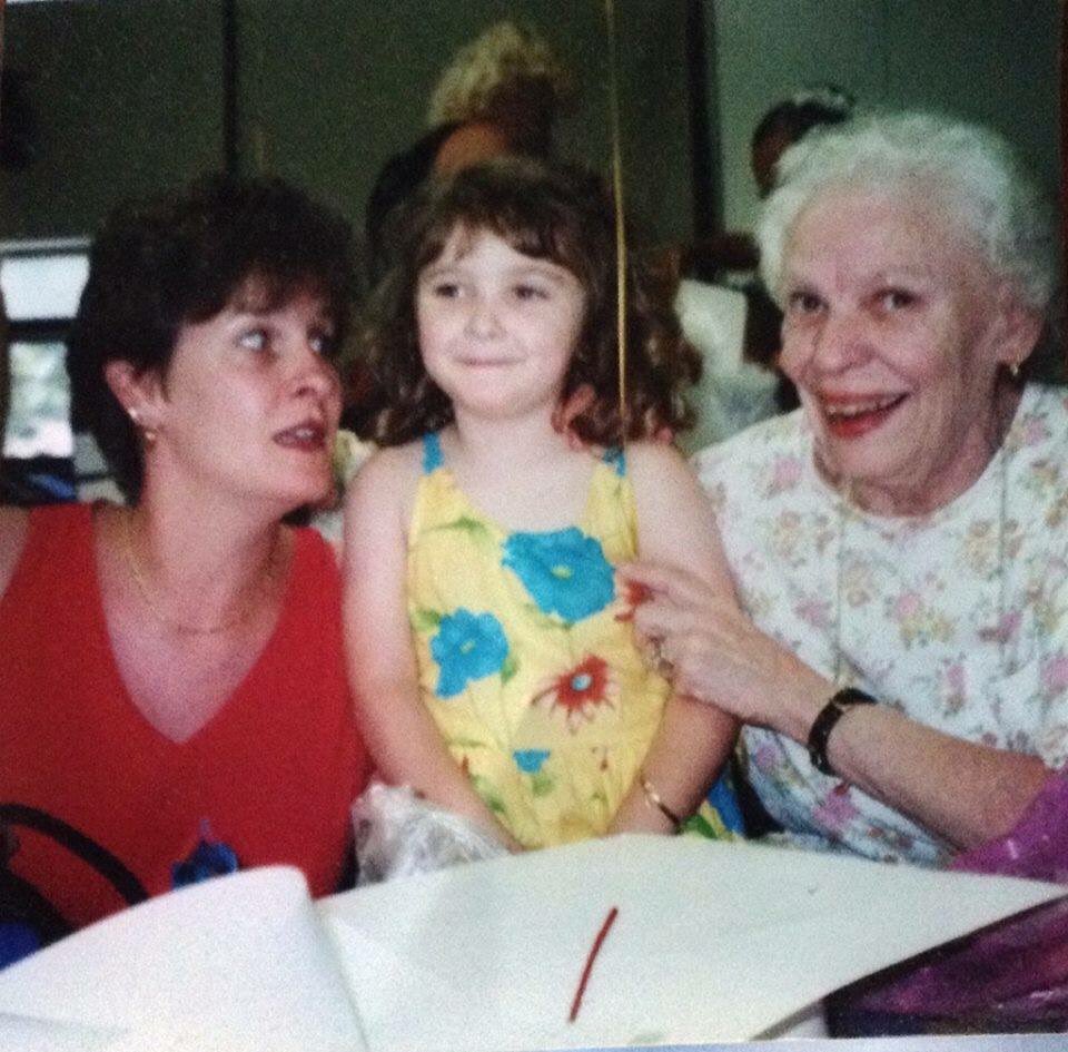 BlueHenSam_'s tweet photo. Happy Mothers Day to all the moms out there today!! Here's a pic of me being cute with my mom and grandma 🌸💕✨ https://t.co/8C8kxmuyZl