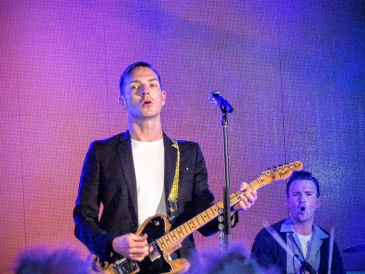 nigel_hole's tweet photo. Fantastic weekend @Markerstudyins #msgfest
These guys were so good @thefeeling really made it special ☺️
@gigview https://t.co/I1eY9WIQxr