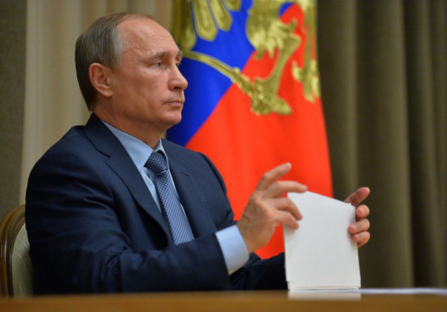 RidusNews's tweet photo. Путин не стал поздравлять с Днем Победы президентов Украины и Грузии https://t.co/ZAcsYxsgQI https://t.co/rzxgjKJ2ee