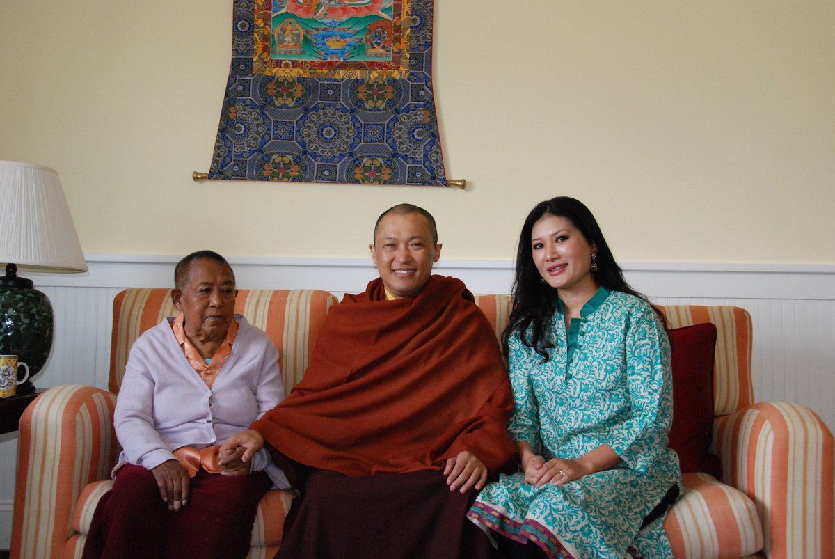 SakyongMipham's tweet photo. Cheerful Mother's Day from all of us! https://t.co/DqWP008nIy