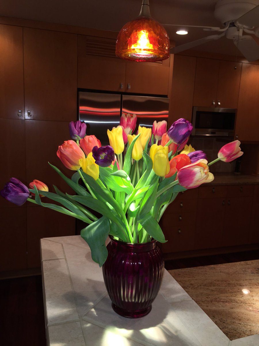 whtk1's tweet photo. Happy Mother's Day!!!  Enjoy the day with your friends and family!  #Love #Family #SpecialMoments #FamilyCalendarApp https://t.co/Lmmh3pQbGh