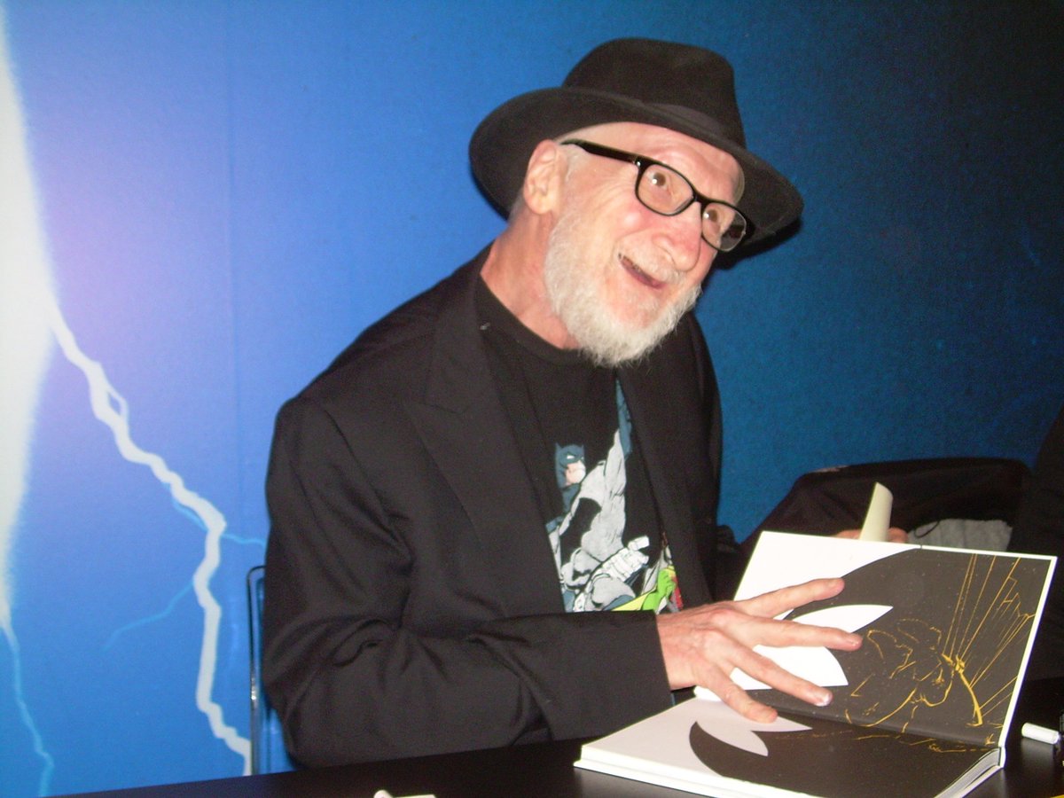 carlosgotham's tweet image. El invitado de honor del 34 Salón del Comic, Frank Miller. @eccediciones @FICOMIC_salon @davidmacho