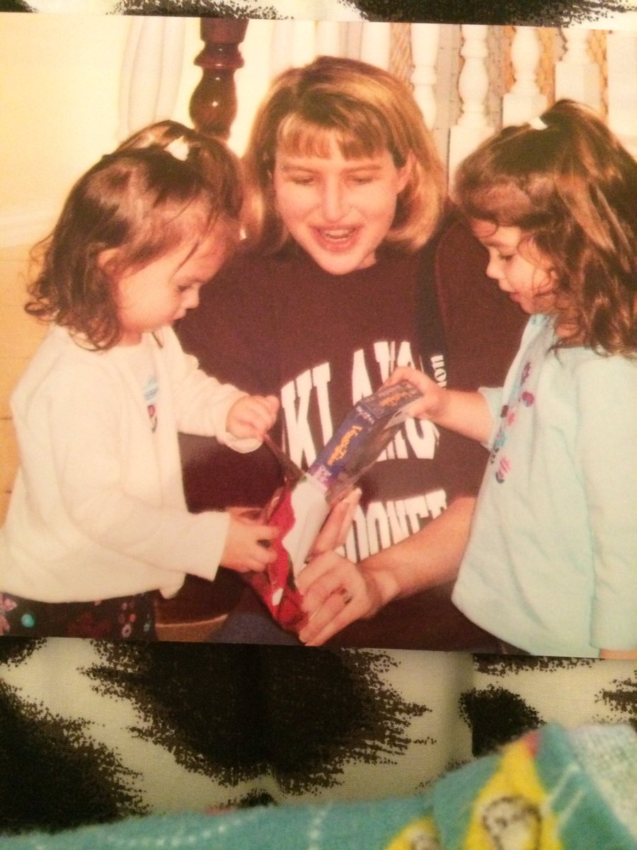 faithcaylee_'s tweet photo. happy Mother's Day to the mom who helped me get to where I am today, I love you momma❤️ https://t.co/zO5lMCnjgZ