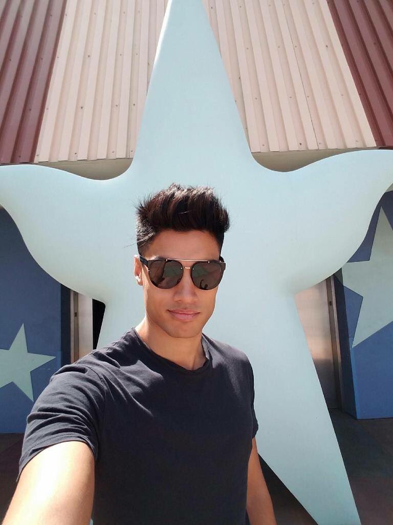 SivaUpdates's tweet photo. Few flash back pics from Siva and two new photos too! (Via Facebook) https://t.co/Bw1rPEPylG