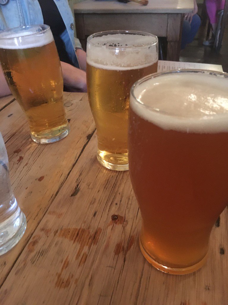 e3SpaceProgram's tweet image. Debrief after a mixed day. Perfect payload recovery, no Polaroids...planning for #HermesIII !