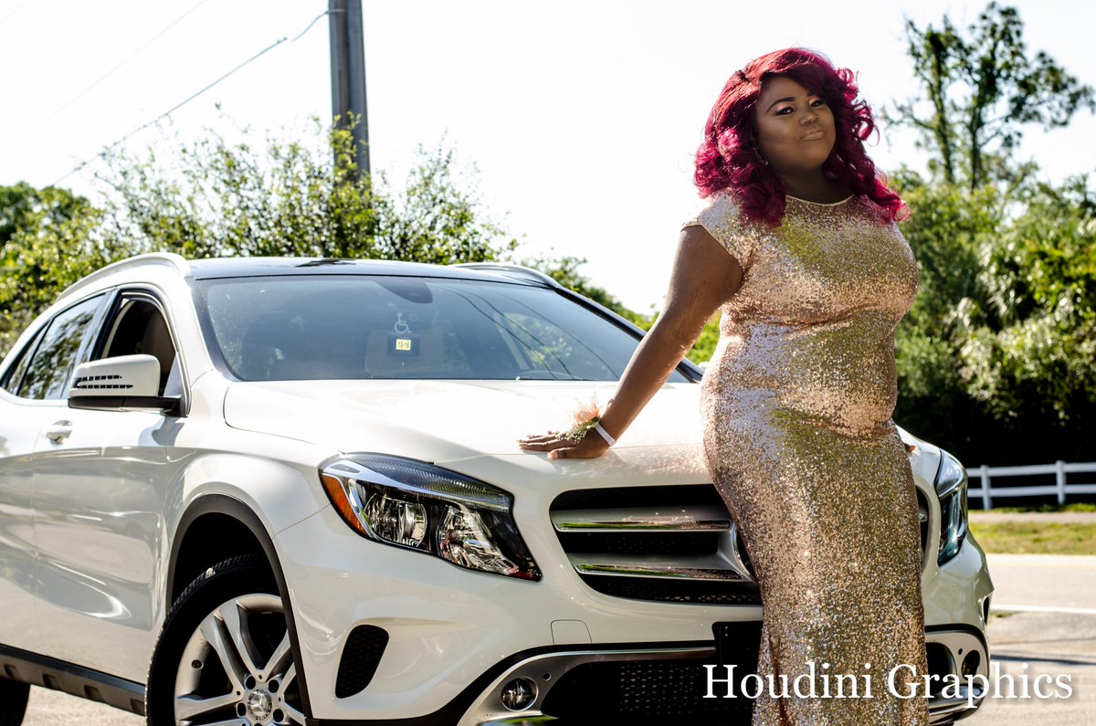 houdinigraphics's tweet photo. 🔥🔥Prom pictures #2k16 By: @houdinigraphics  📷🎩 #GetEmWhileTheyHot🍝 https://t.co/evmmPEhQdF https://t.co/zKU4wnPz3C