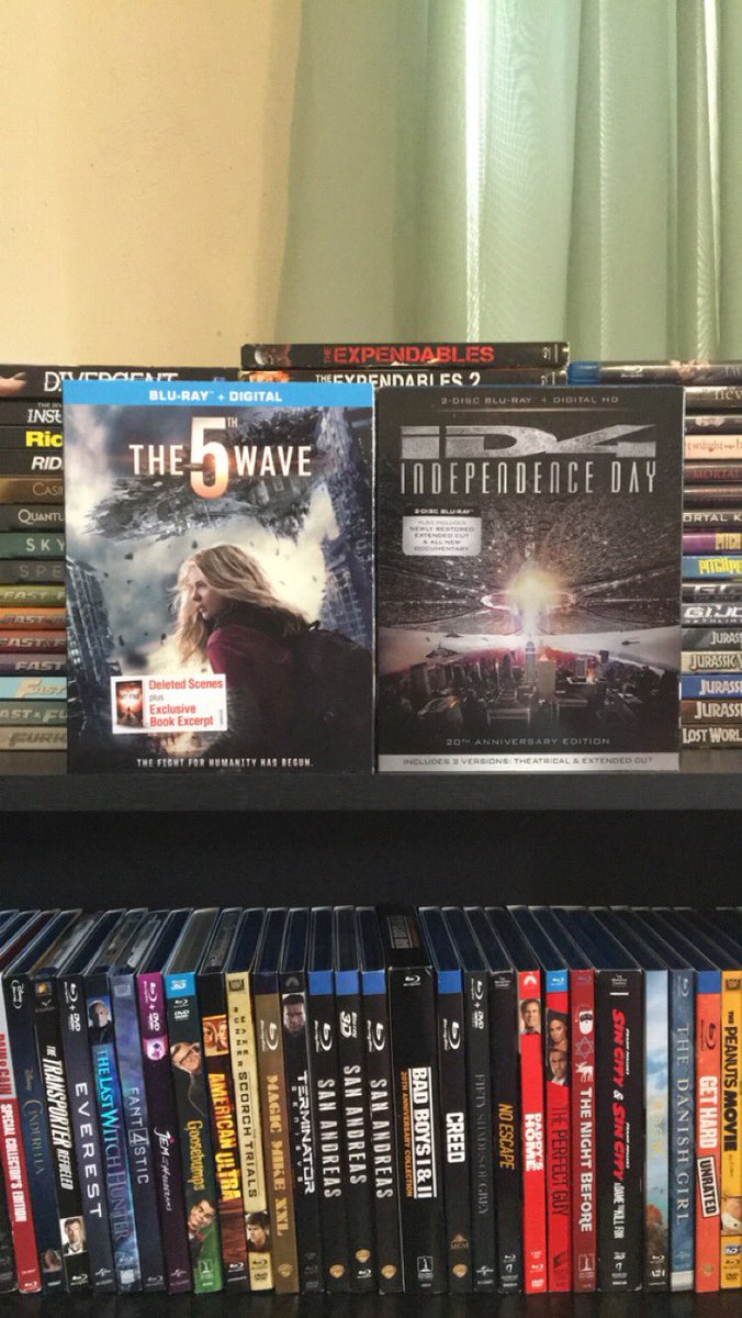 SiriusBlackNedd's tweet photo. These Blu Ray slipcovers r clean as hell!!! #BluRay #The5thWave #ID4 #IndependenceDay #BluWorldOrder #BluRayLover https://t.co/Jwhz9ow7kC