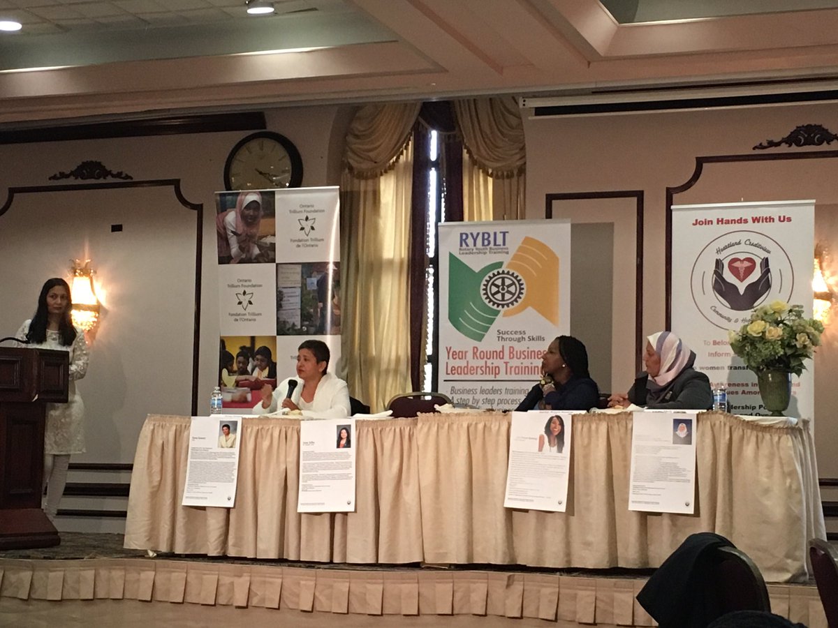 ITanzina's tweet photo. Strong women sharing thoughts on rewards+challenges of motherhood in the 21st century @HeartlandCredit #MothersDay https://t.co/xcvSNQixA0