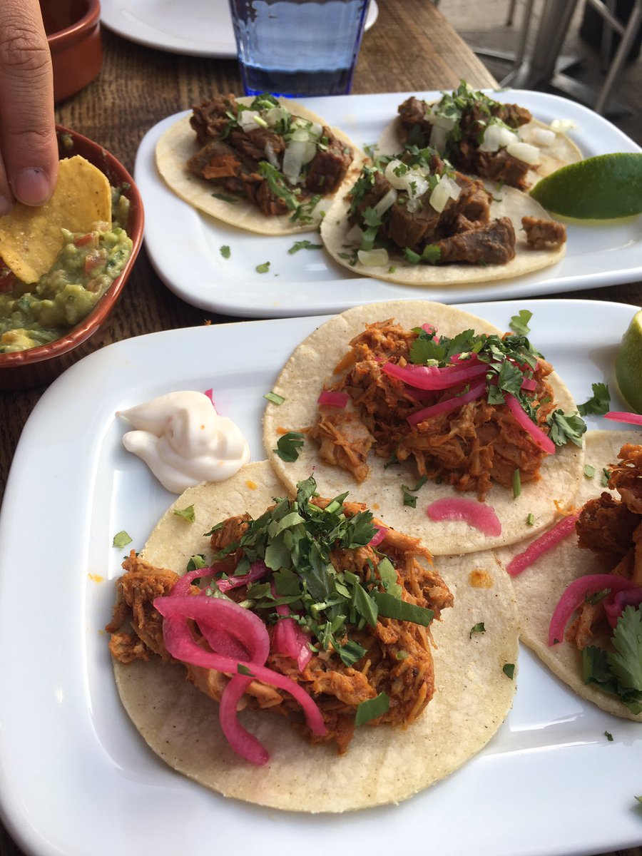 Enjoying the last of the weekend sunshine <a href="/ComensalGB/">Comensal</a> ☀️