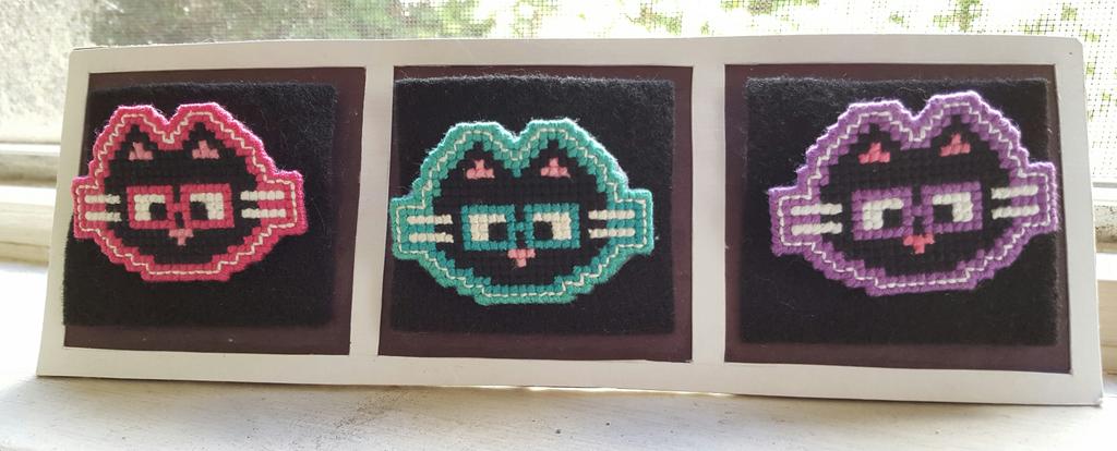 Catwoman319's tweet photo. Happy Mother's Day! 💖 🤓
#HappyMothersDay #MothersDay #nerdycatcrafts #pixelart #xstitch #crossstitch #craftdaily https://t.co/7CiV7CMDtJ