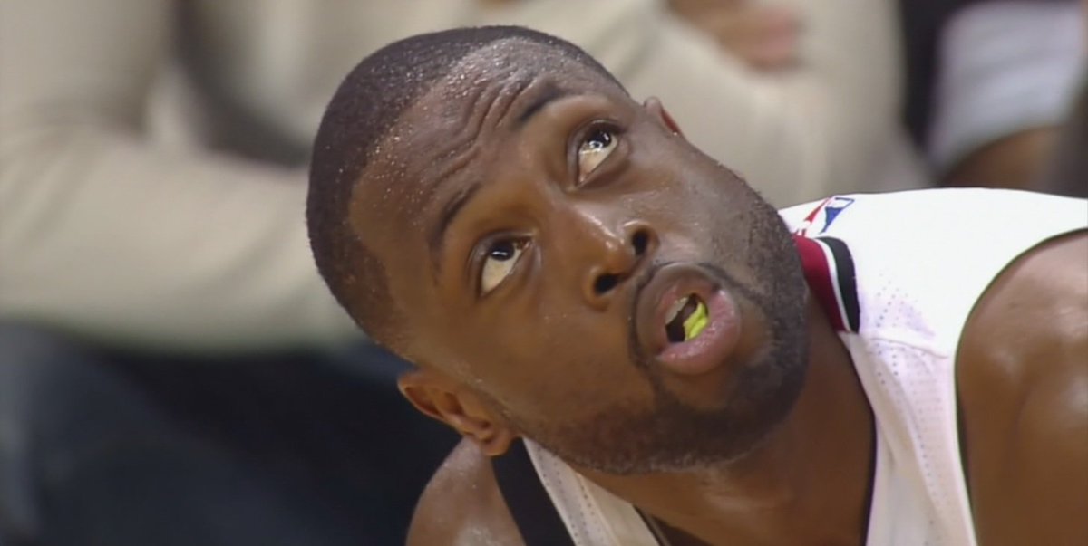 . @MiamiHEAT star Dwyane Wade addresses Canadian anthem incident bit.ly/24FmcQs?utm_me… https://t.co/YrzIOx3DsN