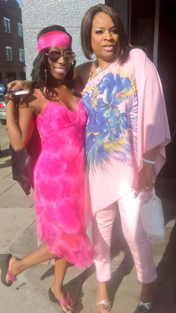 MSGINGERBUSH's tweet photo. Kickn it wit #reallifelegends ππ #noreally πππͺβ #mommy and #cuzntara #happymothersday https://t.co/sZUQ9foRWa