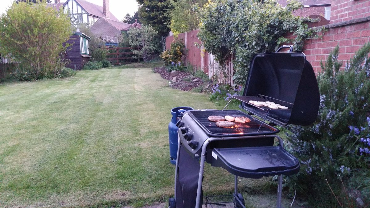 stevennhowe's tweet photo. 1st of the season! Hello summer! https://t.co/sBtDOqxDSj