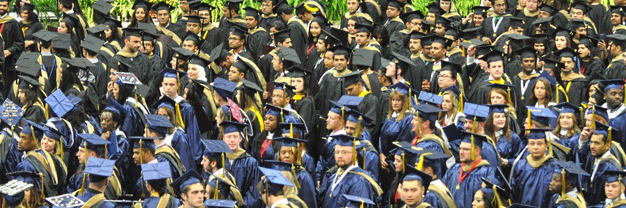 BEFirstDE's tweet photo. .@GBCEdu joined the party w/ 500+ graduates! Always #BESmartDE & congrats from @BEFirstDE. #GBCGrad16 #DoGreatThings https://t.co/vGIDITMbRS
