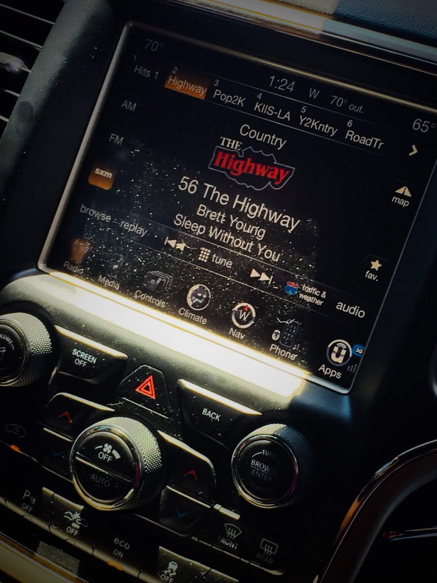 MishaSeleznoff's tweet photo. Listening to @BrettYoungMusic on satellite radio!! #sogood #supergoodlooking #sawyouatstagecoach https://t.co/3wRedmwfOp