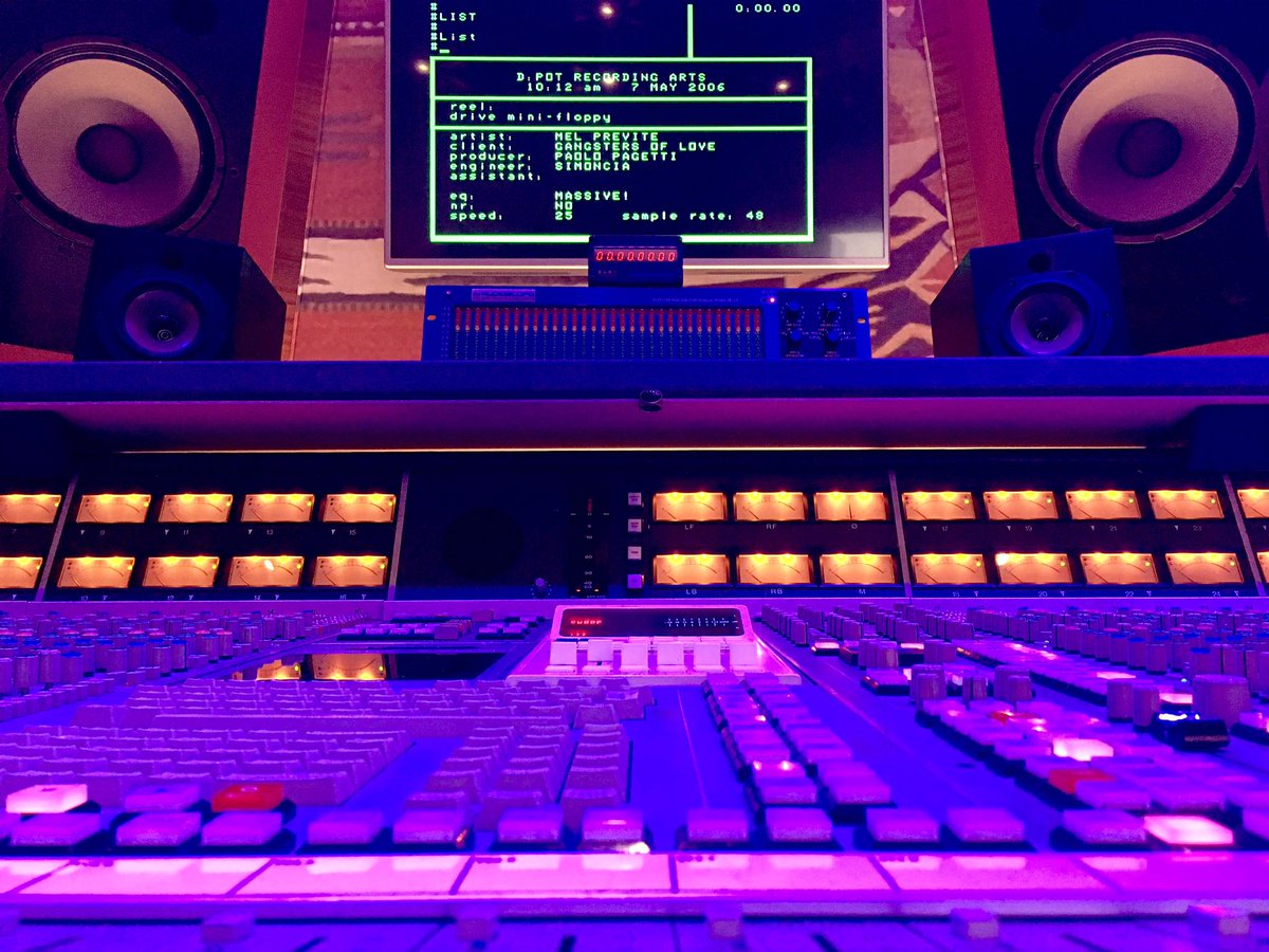 dpotstudio's tweet photo. #TouchMe #SSL4000 #PelonisAudio #Konnektor #DPoTStudio https://t.co/OdBzqOecCJ