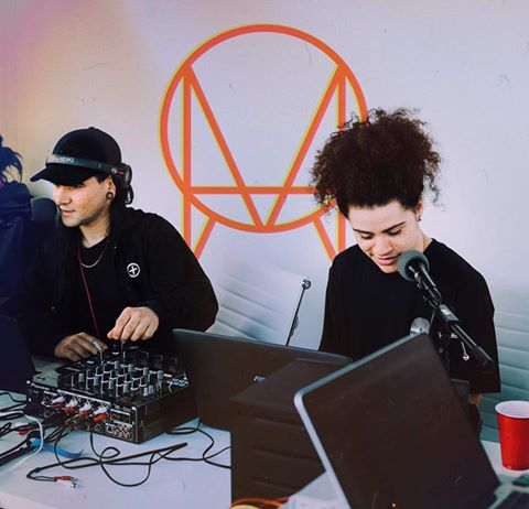 SJMFansArg's tweet image. new🆕 OWSLA Radio starting now with my buddy Oshi ! 🙏 apple.co/beats1