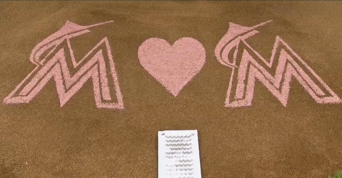 Marlins lose Mother's Day matinee to the Phillies bit.ly/1T5S7Eq?utm_me… https://t.co/eXrs1ydOtU