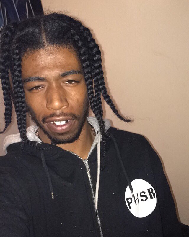 I still get busy i just rap for fun 😂😬🔫