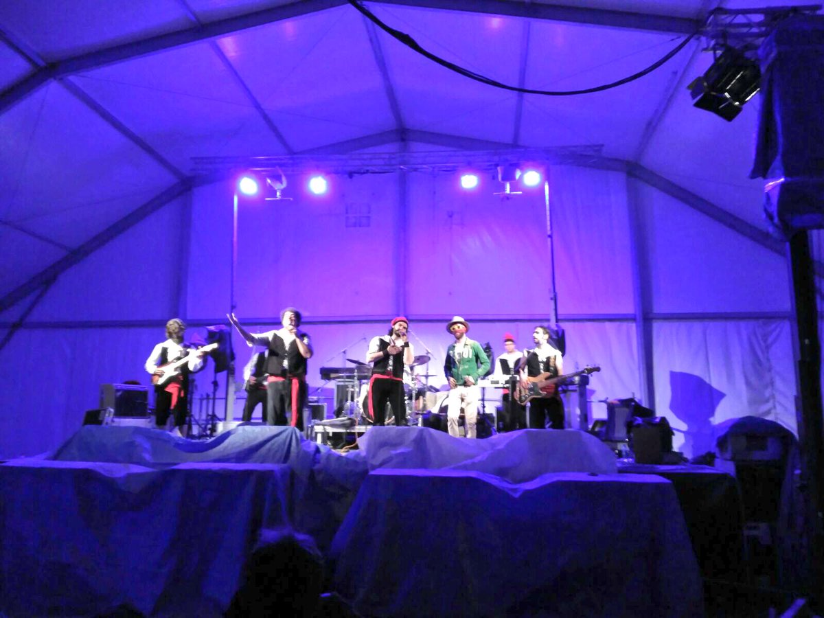 Som de l'#Oest de #Catalunya @FerranAixala <a href="/PostureigLleida/">Postureig de Lleida</a> #ViscaLleida #PostuHoli #PastoretsRock