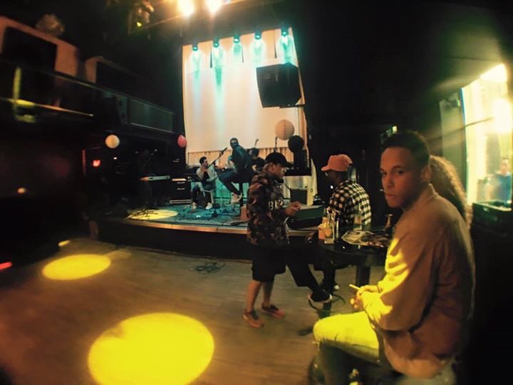 2pointZerOnline's tweet photo. Samedi Soir @ Melusina 
📍Luxembourg 
#2PZTour #2PZ #Team2PZ https://t.co/LdAv1Lwezb