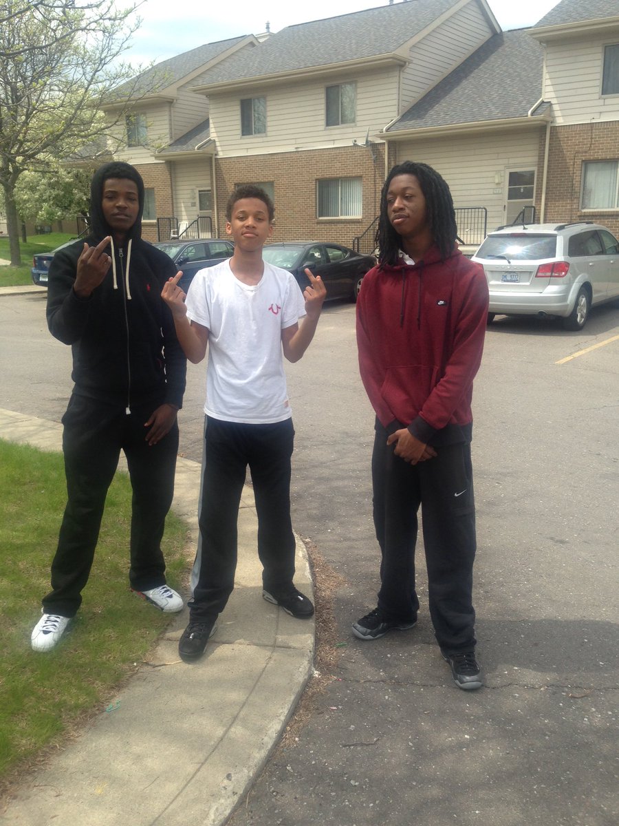 ___javon's tweet photo. Strip Life 🕐 #FreeBlaze #ProjectBoyz https://t.co/oKwXAB7xtO