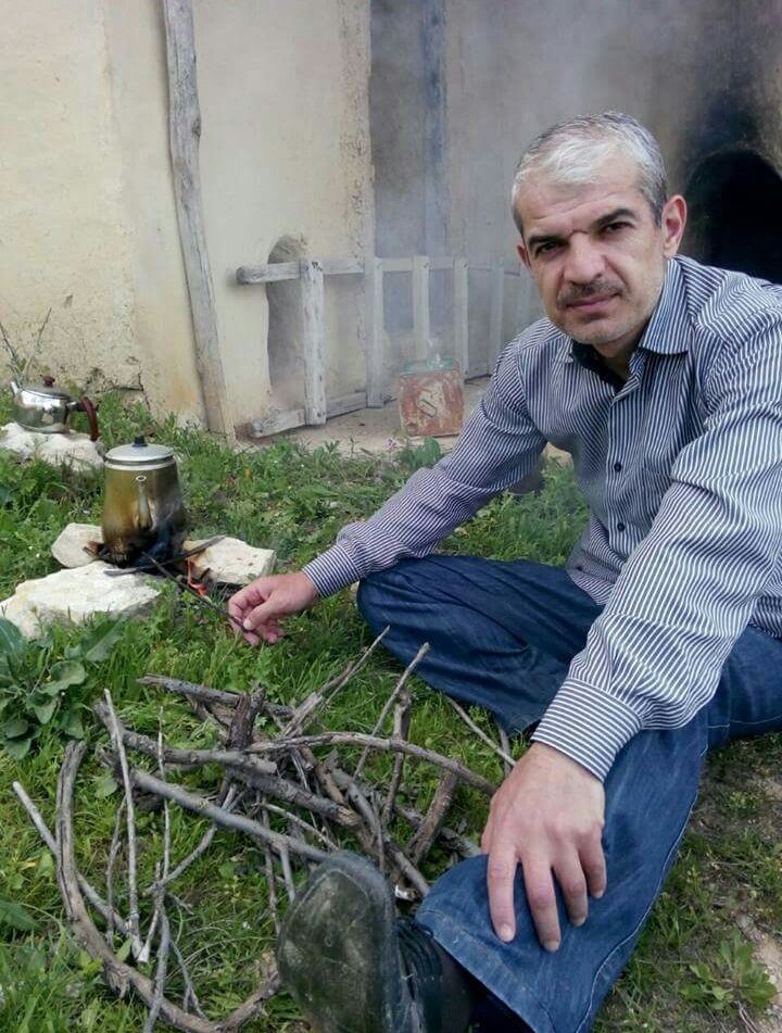 İnsan neden kaybeder;
Çok değer vermekten, Kıyamamaktan, Kızamamaktan, Üzememekten,
Her şeyi alttan almaktan...