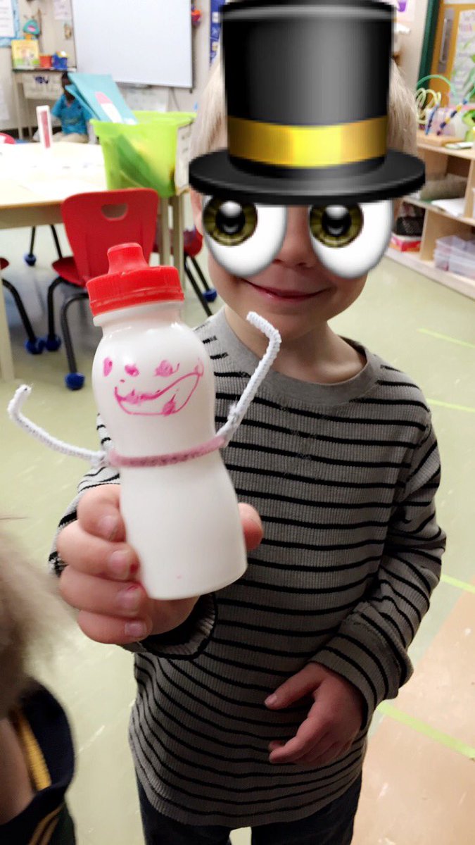 StRoseKinder's tweet photo. Wow we are having so much fun turning old things into new ones! https://t.co/vPymLiltae