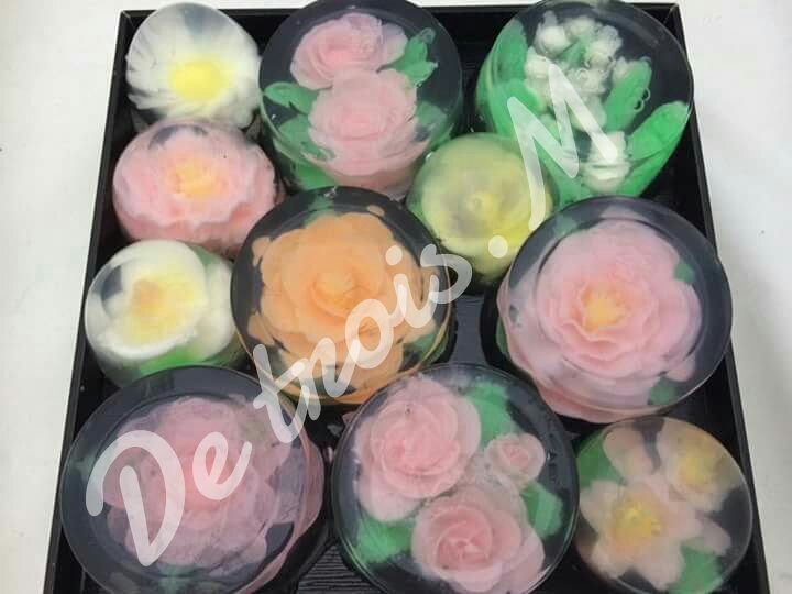 De Trois M Flowerjelly M Twitter