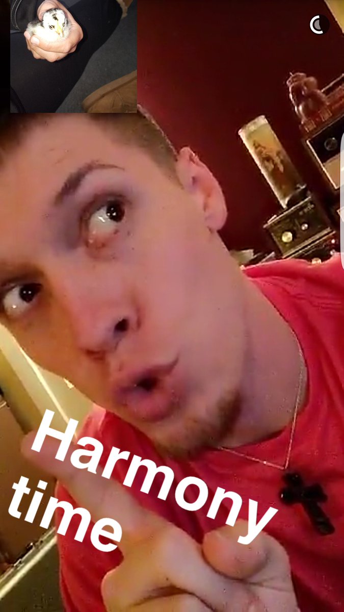 KylenKristy's tweet photo. @TaylorRaysTweet 
#MyFavoriteTimeOfYours
#HarmonyTime 😎✊👊💕
🕪🎼🎵🎶♩🎙🎤🎧🎸🎹 https://t.co/Mrhhkc3cS5