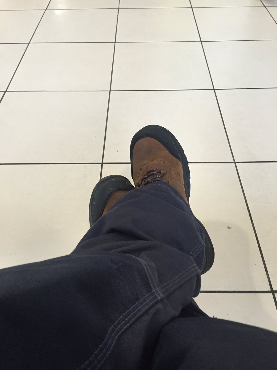 Gotta love new boots!
