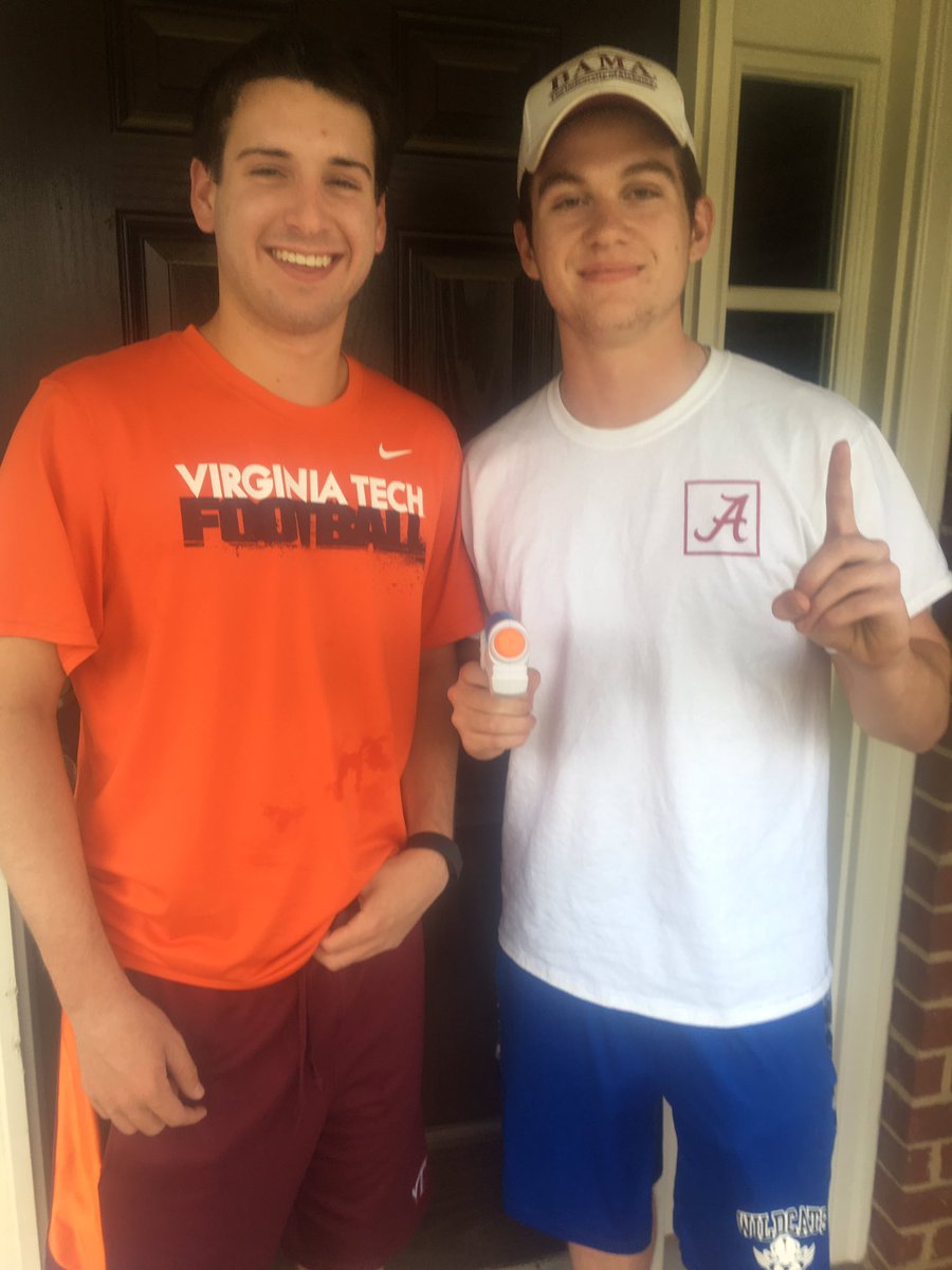drhssrassassin's tweet photo. And senior assassin kicks off with the first kill by @mikera23 https://t.co/OtjTbEWbN0